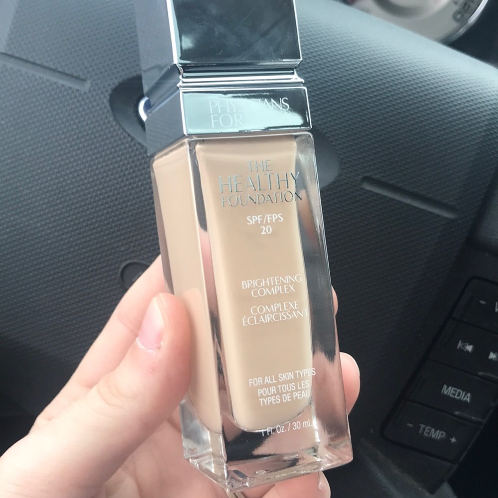 Physicians Formula Healthy Foundation